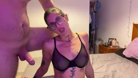 xesfinge online show from December 2024 07:23:01 PM