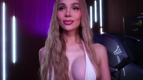 Anne online show from October 2025 03:07:01 AM