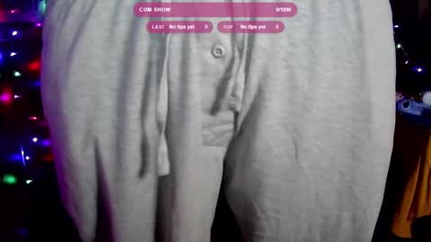 xgamerboyx online show from September 2025 07:45:01 AM