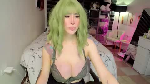 Snapshot of xhotcockcumts chatting on October 2025 07:38:02 AM Barbie ann online show from October 2025 07:38:02 AM