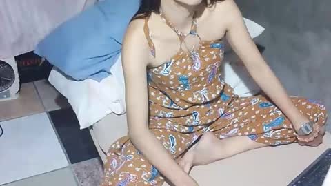 Snapshot of xhotskinny69x chatting on October 2025 01:04:02 AM xhotskinny69x online show from October 2025 01:04:02 AM