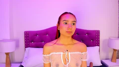 Snapshot of ximena_vasquez8 chatting on October 2025 03:49:01 AM Xime online show from October 2025 03:49:01 AM