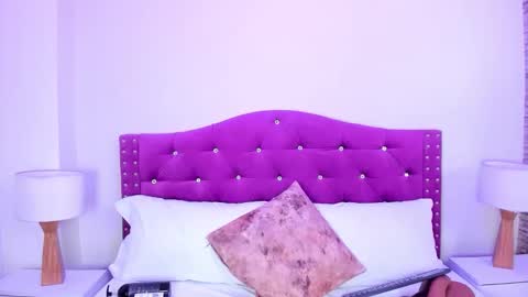 Snapshot of ximena_vasquez8 chatting on October 2025 02:53:02 AM Xime online show from October 2025 02:53:02 AM