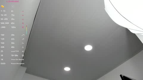 Xiomy online show from September 2025 11:25:01 AM