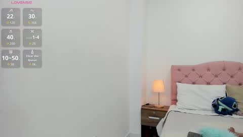 Xiomy online show from October 2025 11:38:02 AM