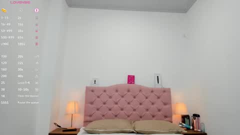 Xiomy online show from October 2025 11:33:02 AM