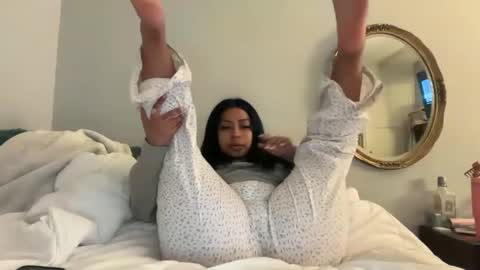 Snapshot of xndylv chatting on October 2025 06:02:02 AM xndylv online show from October 2025 06:02:02 AM