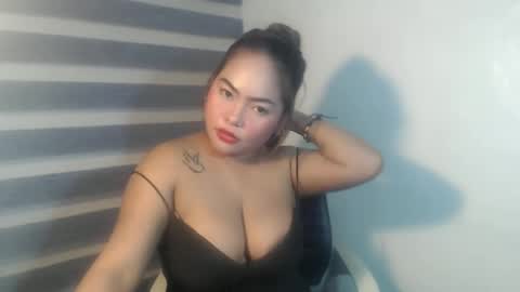 kitty online show from February 2025 08:18:01 PM
