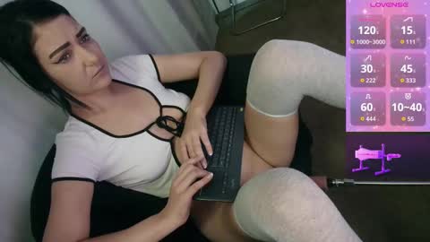 Snapshot of xo_kate chatting on September 2025 09:31:02 PM Kate online show from September 2025 09:31:02 PM