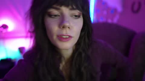 Bella Bondai online show from December 2024 09:56:01 AM