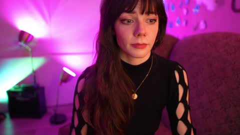 Bella Bondai online show from December 2024 12:45:02 PM
