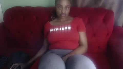 Snapshot of xowie1 chatting on December 2025 09:15:02 AM Xoe online show from December 2025 09:15:02 AM