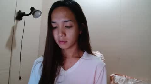 CLAUDIA online show from October 2025 07:31:01 PM