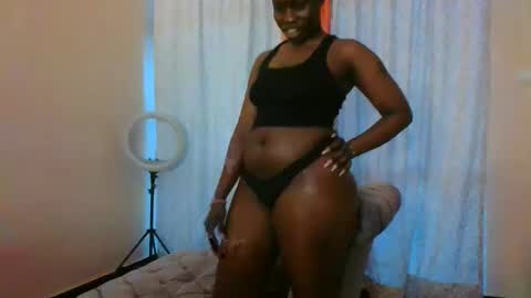 Xoxo online show from September 2025 02:50:01 PM