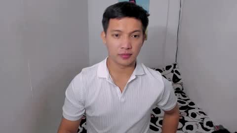 xsebastian19 online show from December 2024 04:38:02 PM