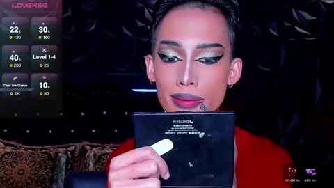 Primadona White online show from September 2025 06:30:02 PM