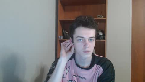 Snapshot of xtraqqq chatting on October 2025 07:36:01 PM traqqq online show from October 2025 07:36:01 PM