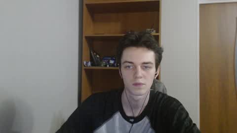 Snapshot of xtraqqq chatting on October 2025 07:47:01 PM traqqq online show from October 2025 07:47:01 PM