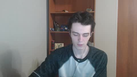 Snapshot of xtraqqq chatting on November 2025 09:14:01 PM traqqq online show from November 2025 09:14:01 PM