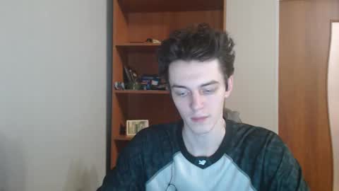 Snapshot of xtraqqq chatting on November 2025 07:40:02 PM traqqq online show from November 2025 07:40:02 PM