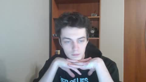 Snapshot of xtraqqq chatting on November 2025 07:13:01 PM traqqq online show from November 2025 07:13:01 PM