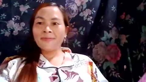 Snapshot of xuxulove00 chatting on October 2025 04:51:02 AM xuxulove00 online show from October 2025 04:51:02 AM