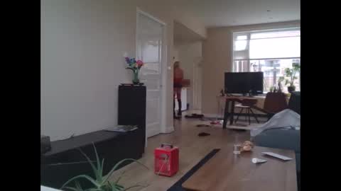 Snapshot of xx19hornyxx chatting on December 2025 11:06:01 AM max online show from December 2025 11:06:01 AM