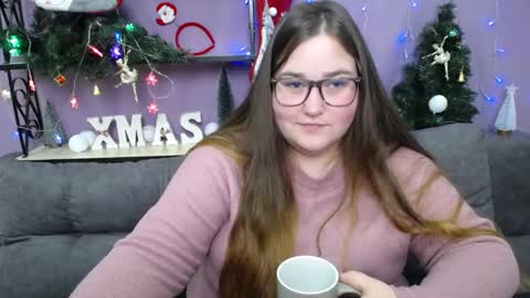 Snapshot of xx_daniella_xx chatting on January 2025 01:17:01 AM xx daniella xx online show from January 2025 01:17:01 AM