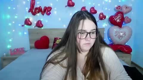 Snapshot of xx_daniella_xx chatting on February 2025 05:04:01 AM xx daniella xx online show from February 2025 05:04:01 AM