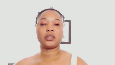 Xxamor online show from November 2025 05:13:02 PM