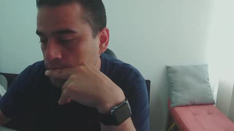 angel online show from October 2025 04:08:01 PM