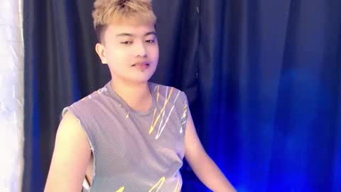 Loyd online show from October 2025 02:43:02 PM