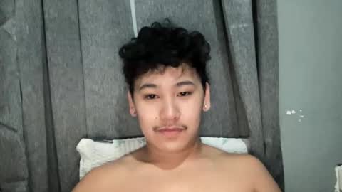 Snapshot of xxkelly0125xx chatting on November 2025 07:23:02 PM John online show from November 2025 07:23:02 PM