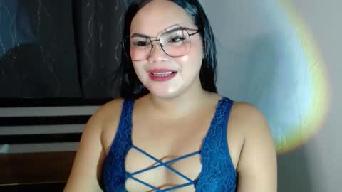 Kylie Smith online show from September 2025 05:57:02 PM