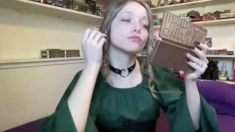 LoveAnastasia online show from November 2025 06:19:02 PM