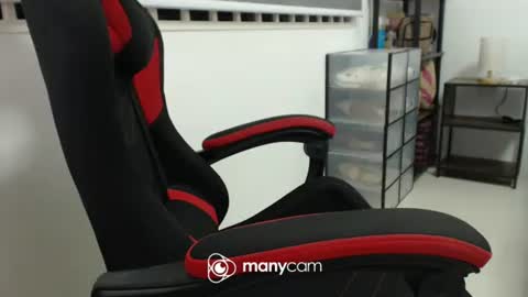 Snapshot of xxmonsterbigcockxx chatting on February 2025 03:06:02 AM Kaycee online show from February 2025 03:06:02 AM