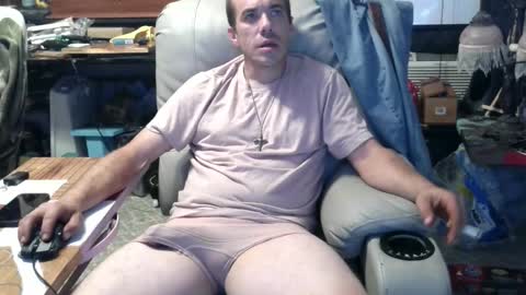 Snapshot of xxscubastevexxx chatting on October 2025 03:50:02 AM xxScubaStevexx online show from October 2025 03:50:02 AM