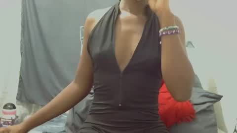 xxsexytalia28 online show from February 2025 11:15:01 PM
