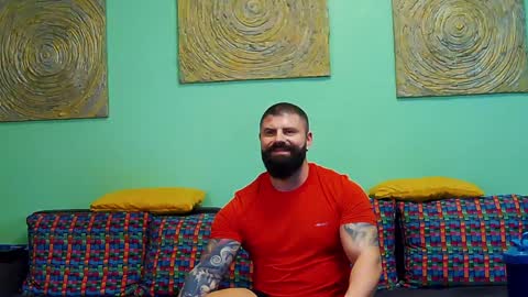 Snapshot of xxtreamleonard chatting on January 2025 03:18:02 PM Xtream Leonard online show from January 2025 03:18:02 PM