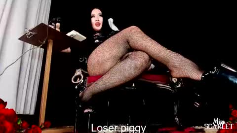 Mistress Scarlet Igmiss scarlet978 online show from September 2025 01:44:01 AM