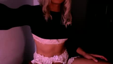 Chiara online show from September 2025 04:40:02 AM