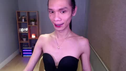 Your Princess Yums online show from January 2025 05:48:01 AM