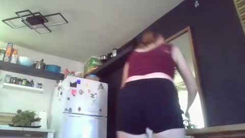 Lola online show from September 2025 09:07:02 PM