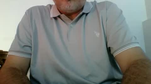 xxxmale4u online show from September 2025 01:23:02 PM