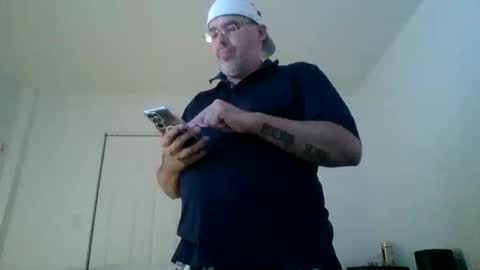 xxxmale4u online show from September 2025 09:45:02 AM