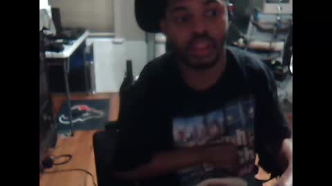 Snapshot of xxxonwheelz chatting on October 2025 04:27:01 AM xxxonwheelz online show from October 2025 04:27:01 AM