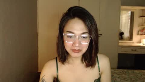 Melissa online show from September 2025 12:03:01 AM