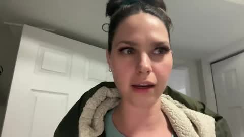 Xylea Luv online show from February 2025 09:15:01 PM