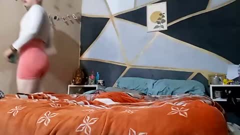 xzarpeta online show from November 2025 12:58:02 PM