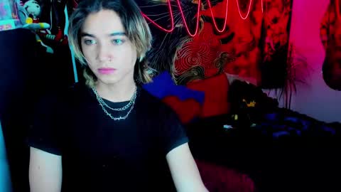 Snapshot of xzerox_ chatting on September 2025 09:14:02 AM xzerox_ online show from September 2025 09:14:02 AM